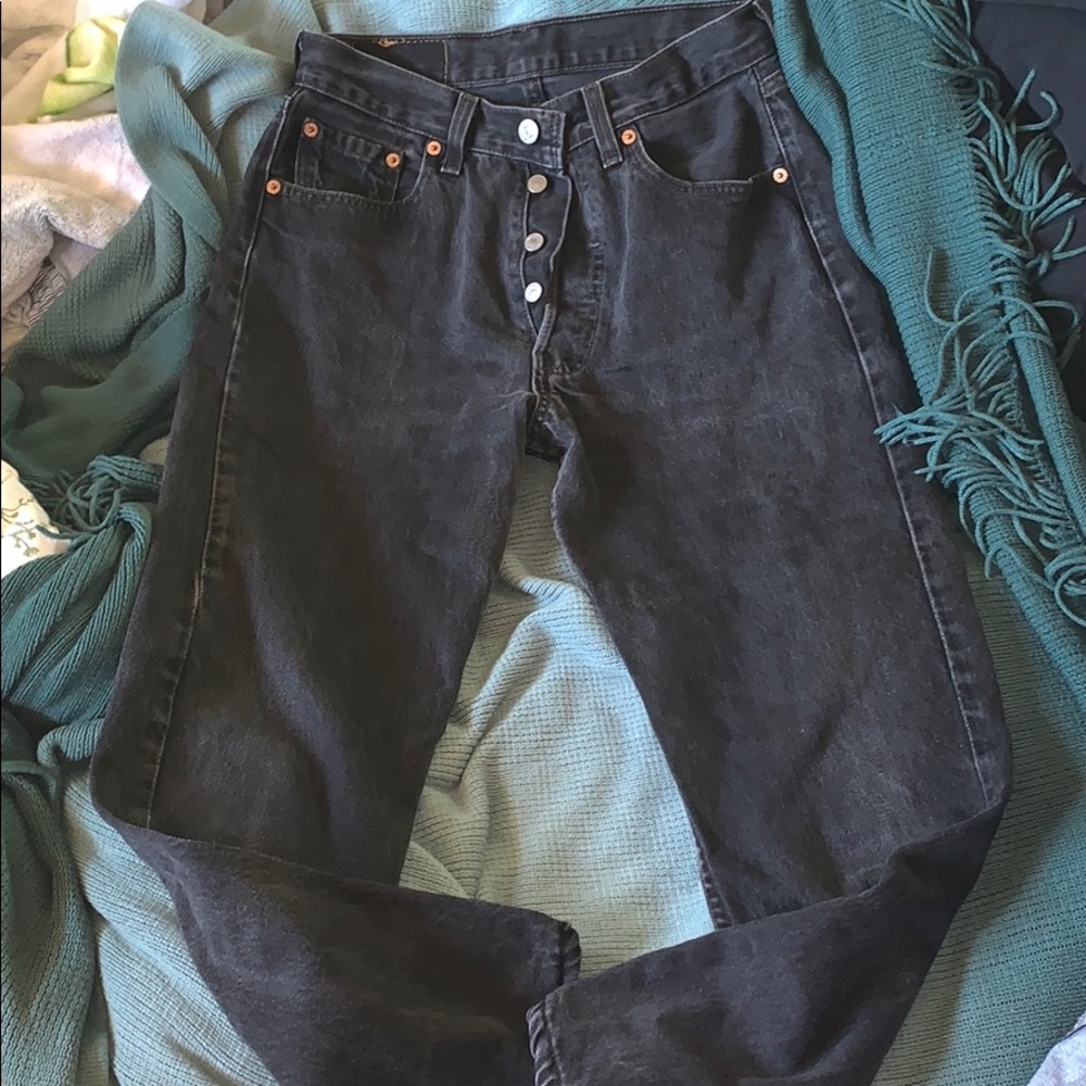 Levi’s 501 28x30 mom jeans